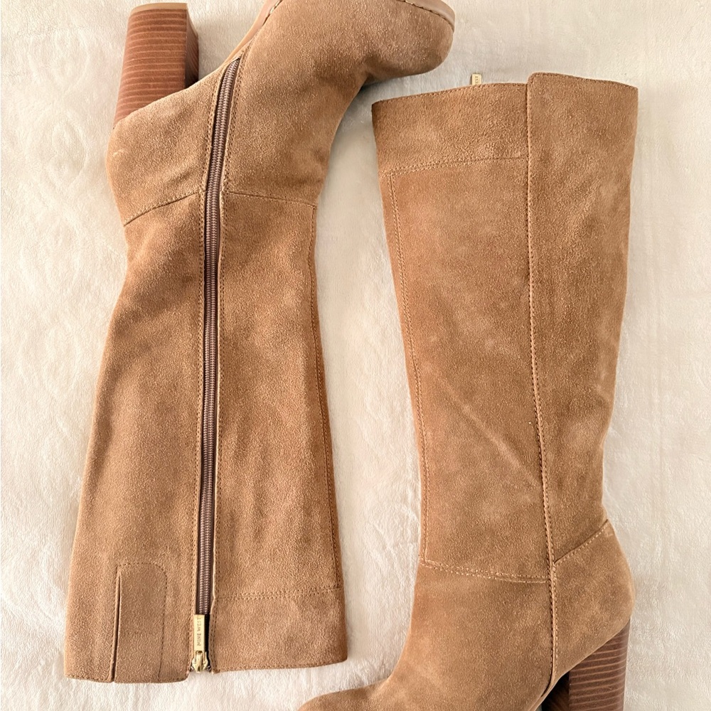 🍄‍🟫 Nine West Tan Suede Heeled Boots size 8.5